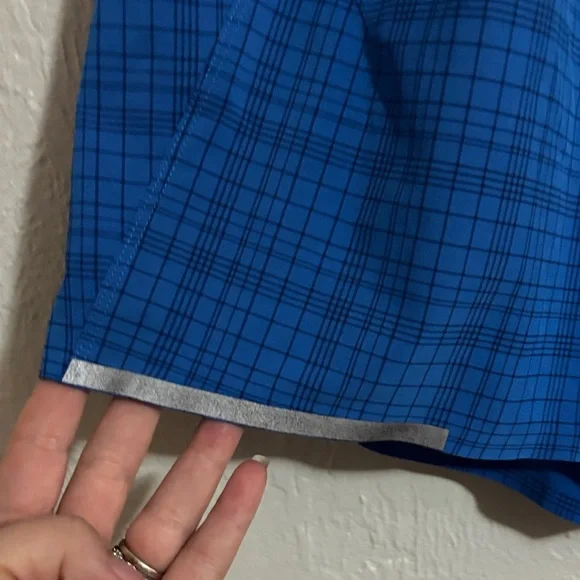 Lululemon Blue Plaid Surge Shorts Size Large - Picture 3 of 8